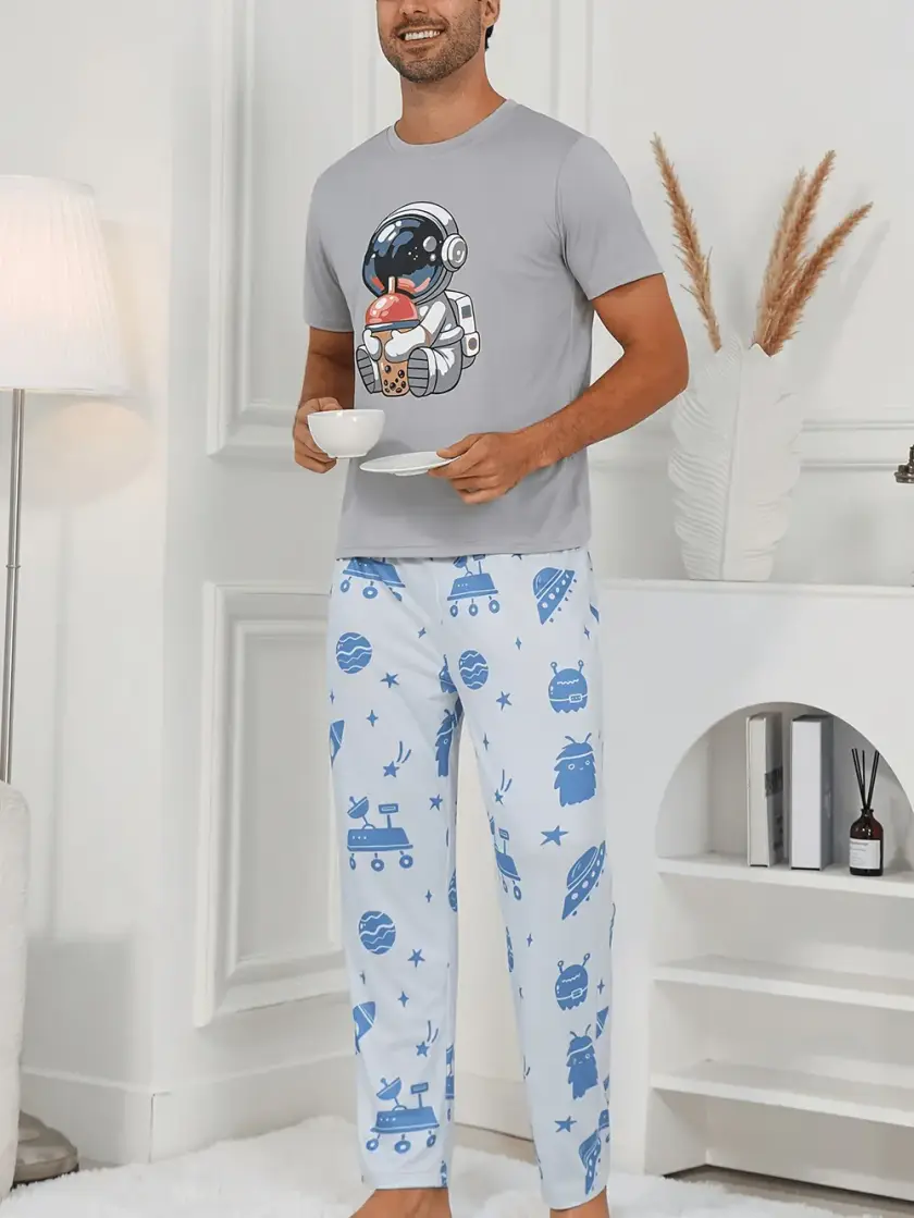 Men's Space & Graphic Short Sleeve Pajama Set