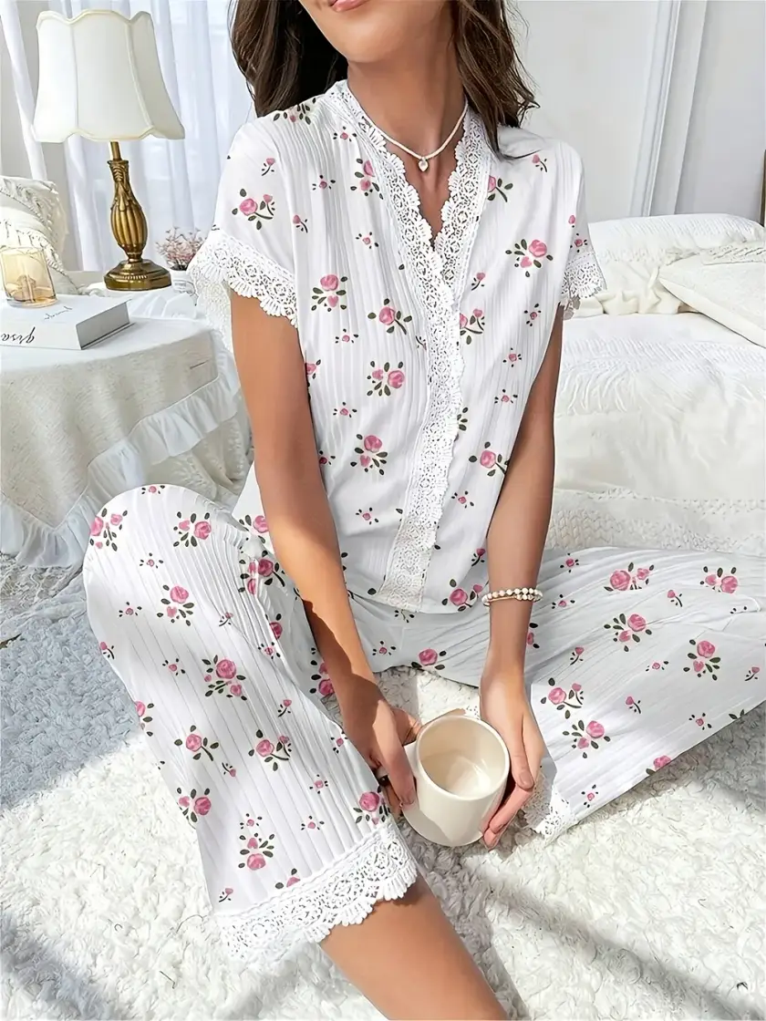 Women's Floral Print Lace Short Sleeve Pajama Set