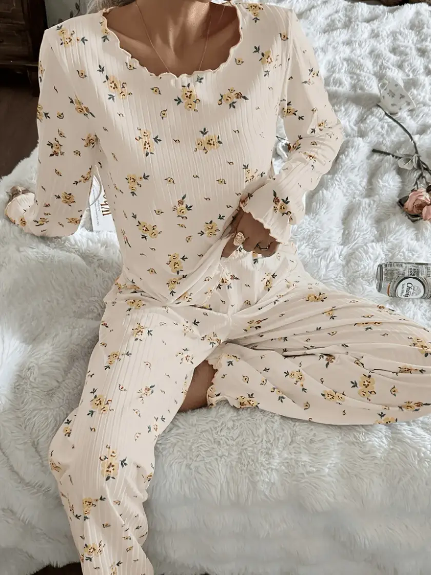 Women's Floral Print Ribbed Long Sleeve Pajama Set