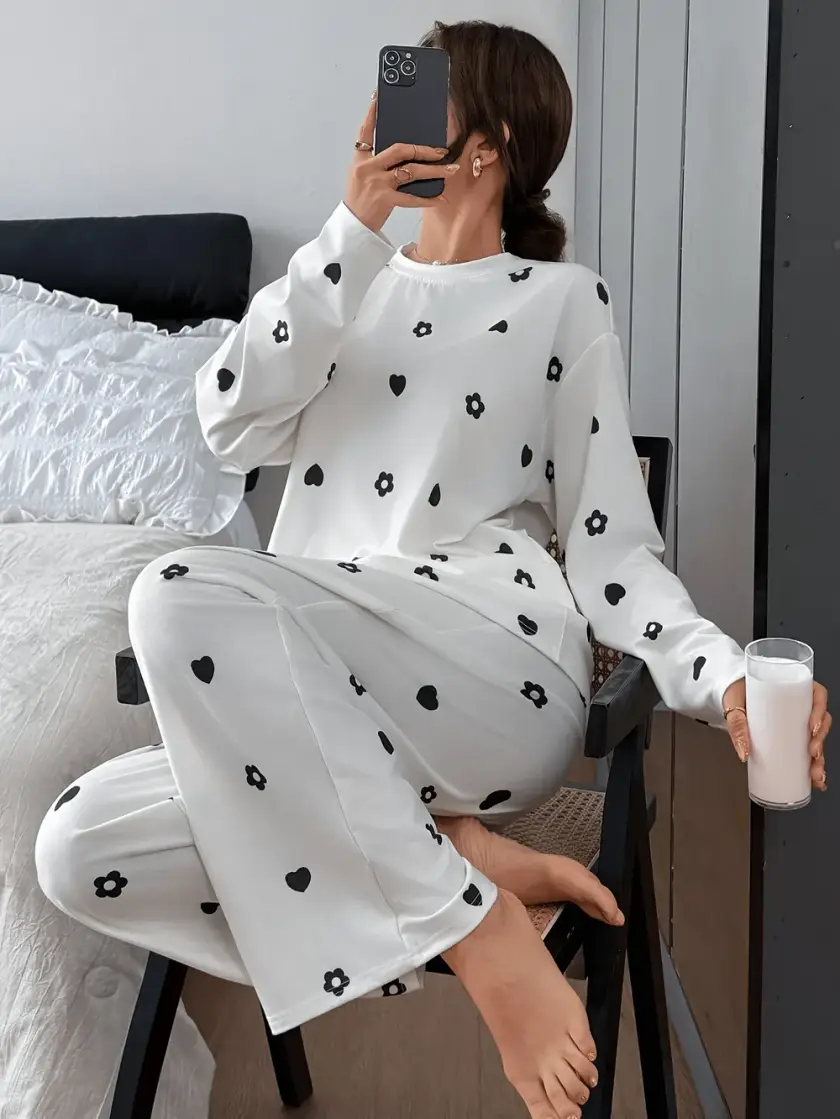 Women's Floral & Heart Print Long Sleeve Pajama Set