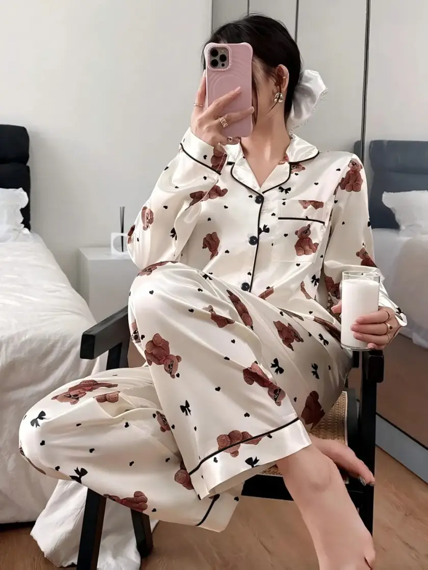 Women's Bear Print Long Sleeve Pajama Set