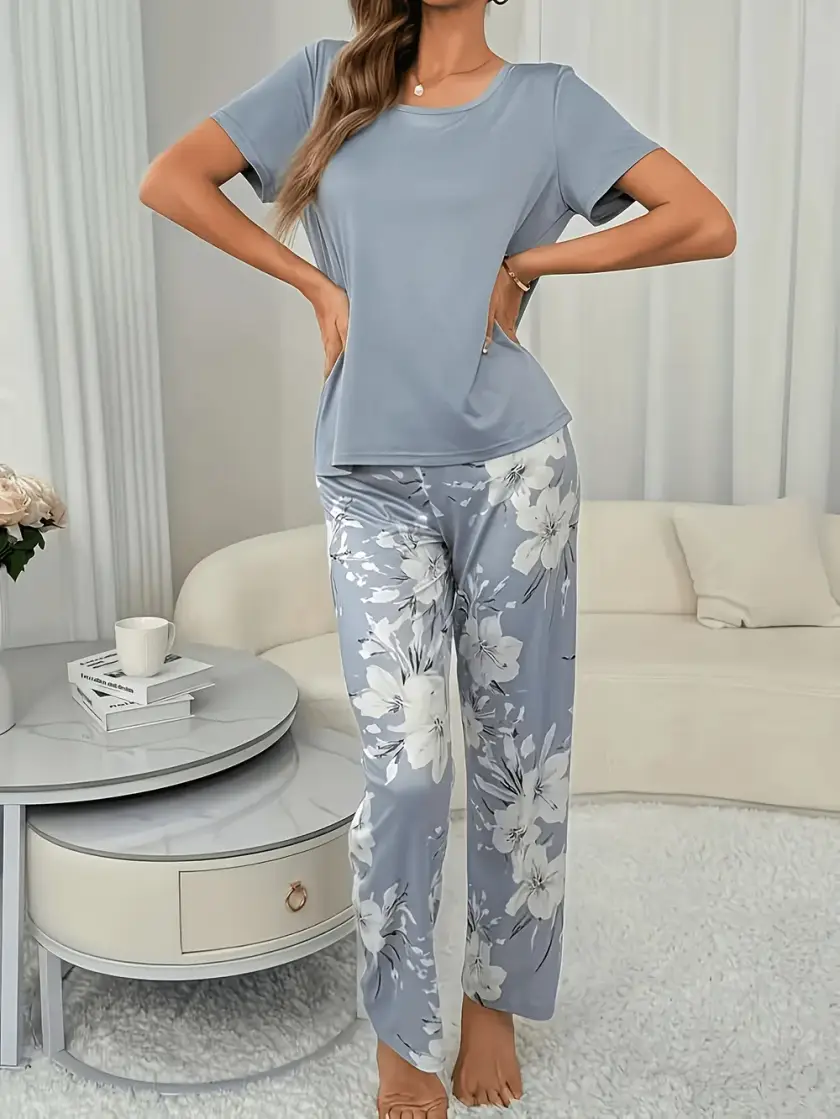Women's Short Sleeve Floral Pants Pajama Set
